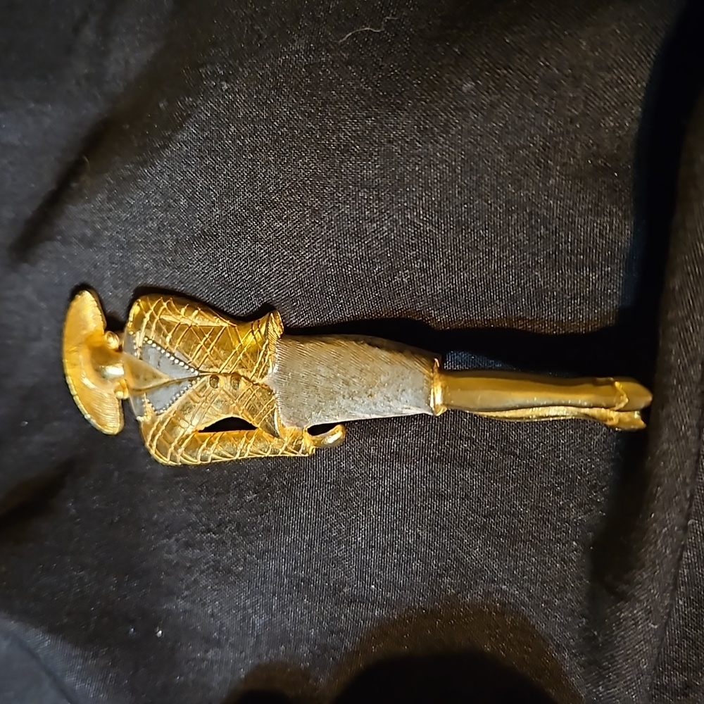 M. JENT LADY BROOCH
